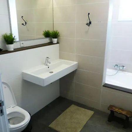 בית נופש Holiday In Aux Jo Tes With Balcony