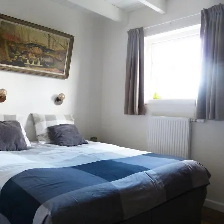 בית נופש Holiday In Aux Jo Tes With Balcony *